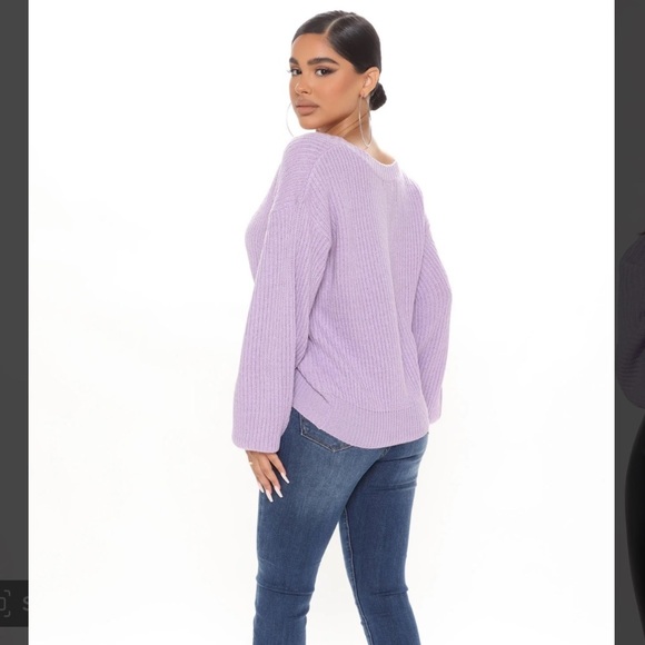 Fashion Nova Lavendar Light Purple Off Shoulder V Neck Sweater Small LSU​ - Picture 3 of 7